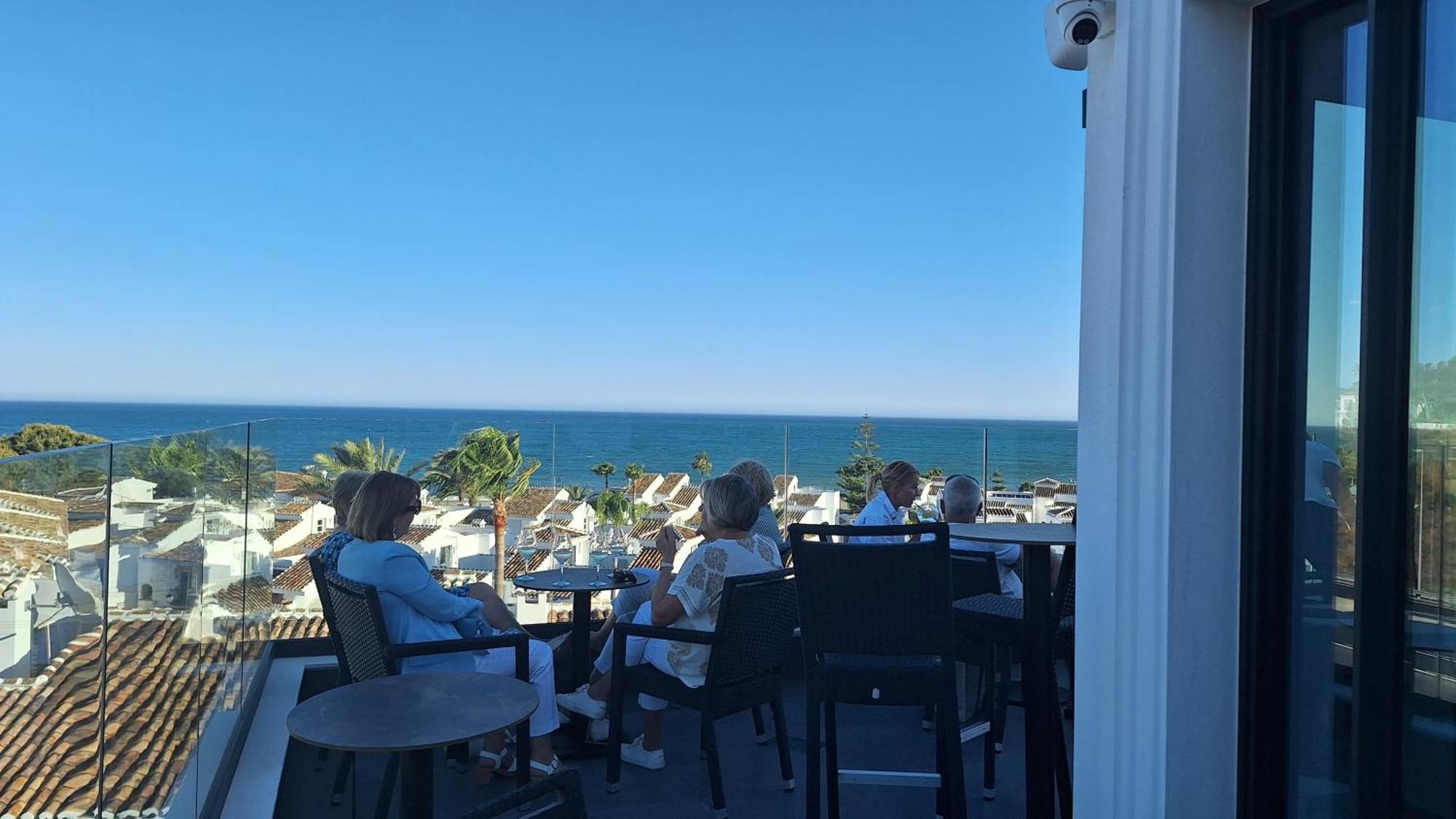 The Orange House Boutique Hotel And Upstairs Rooftop Bar Center Of La Cala De Mijas 100M From The Beach Exterior foto