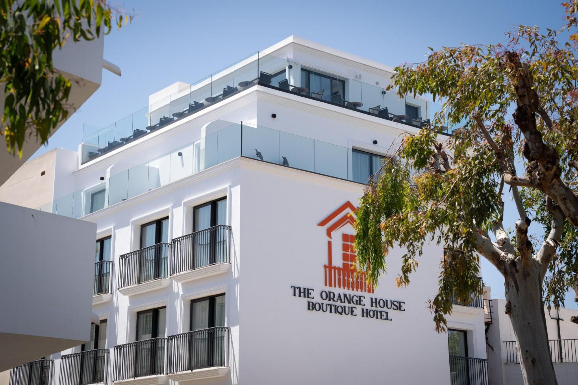 The Orange House Boutique Hotel And Upstairs Rooftop Bar Center Of La Cala De Mijas 100M From The Beach Exterior foto